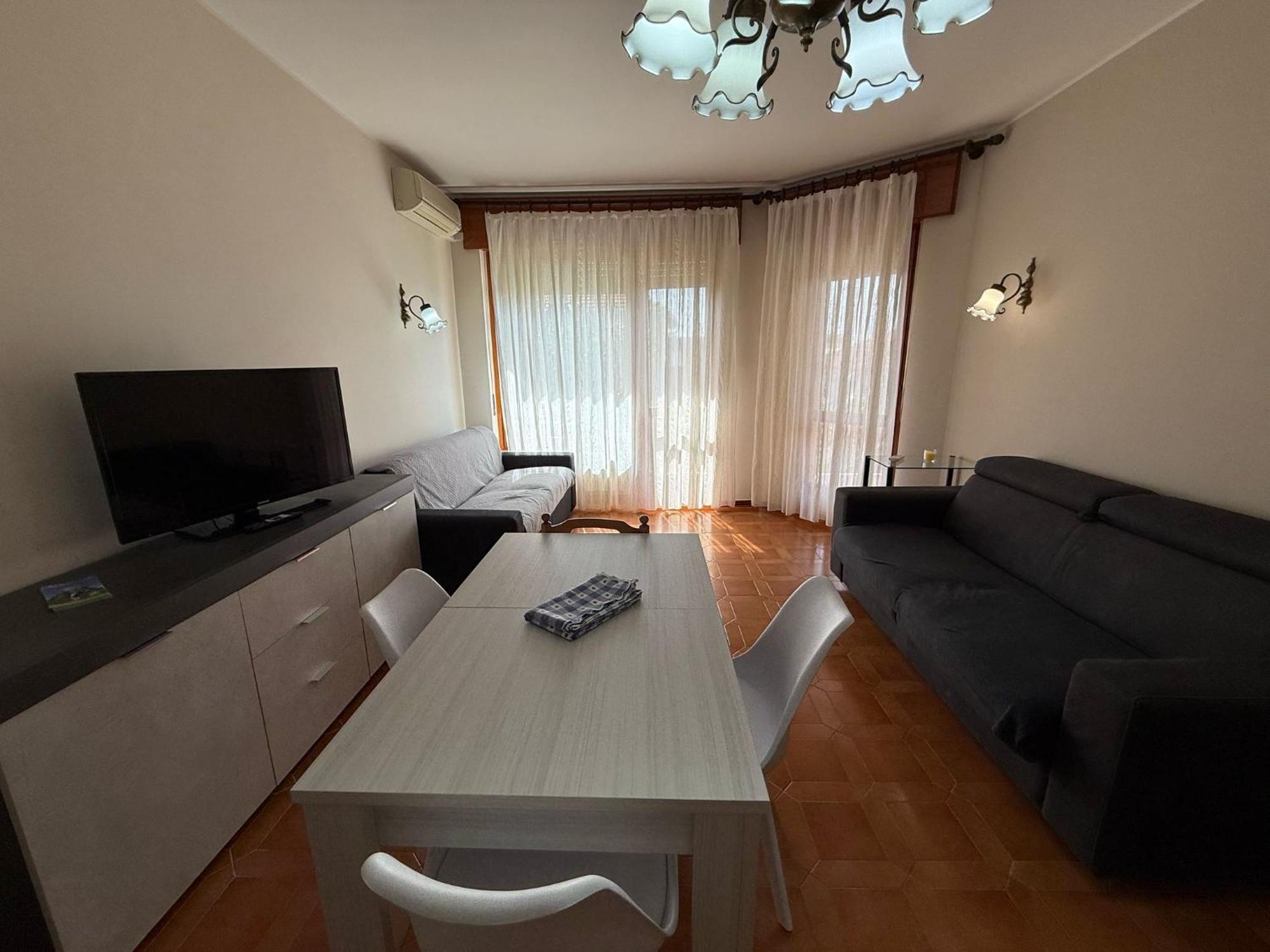 Wh - Appartamento Siccardi In Zona Residenziale Con Posto Auto San Remo Kültér fotó